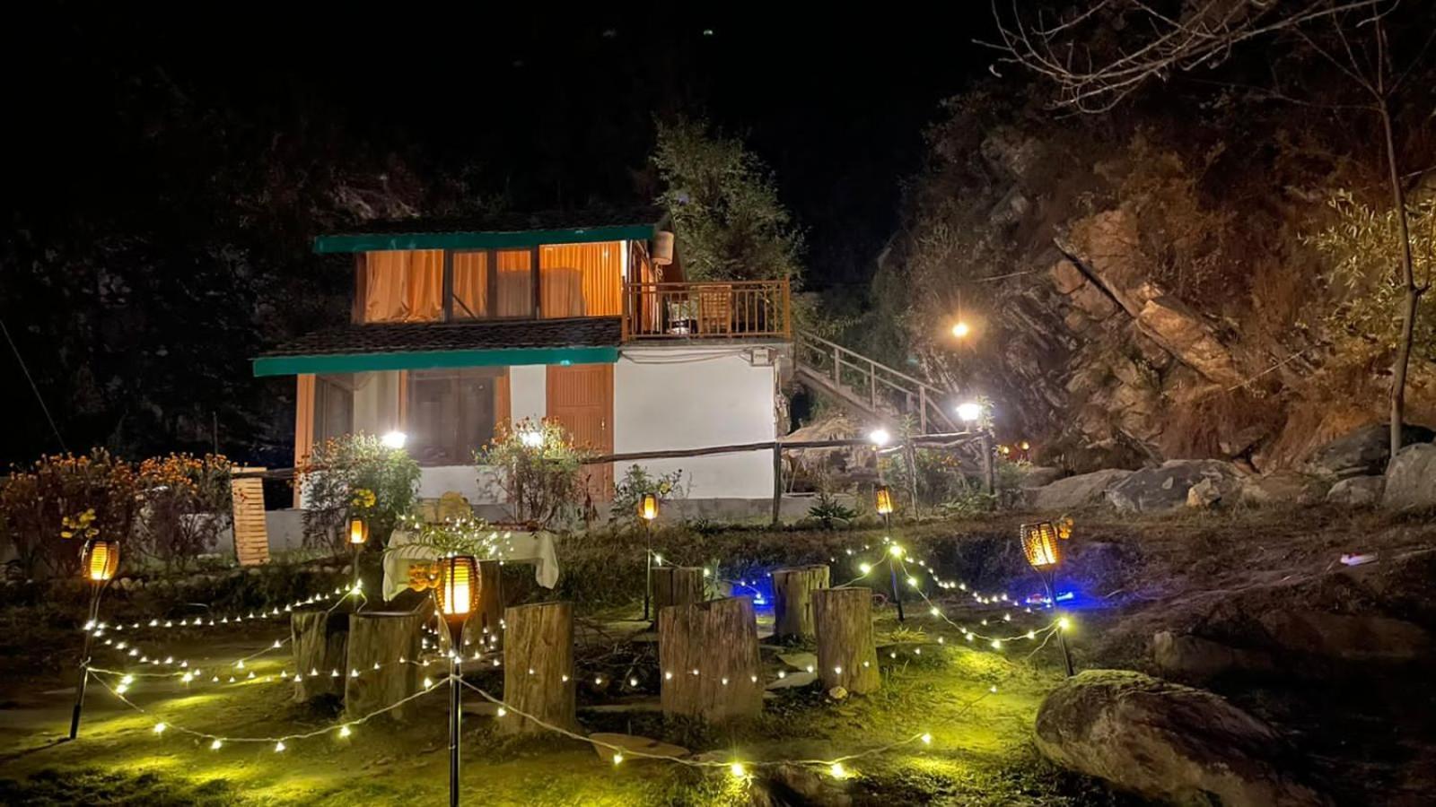Moksha By The River,Jibhi ภายนอก รูปภาพ